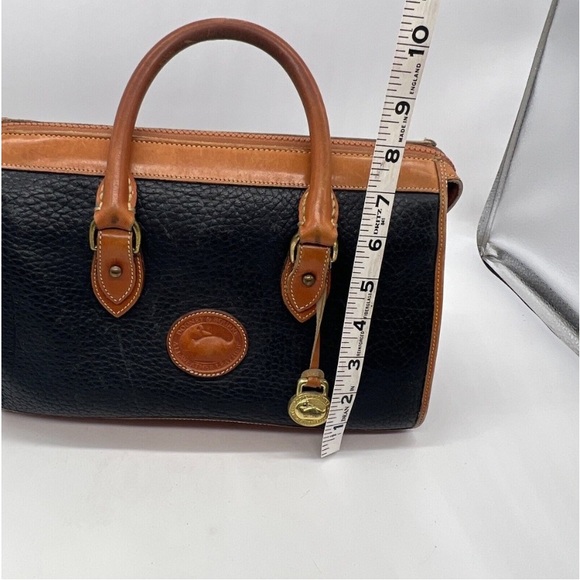 Dooney & Bourke Vintage Black Pebbled Leather Crossbody Purse + Cosmetic Bag - Picture 7 of 11